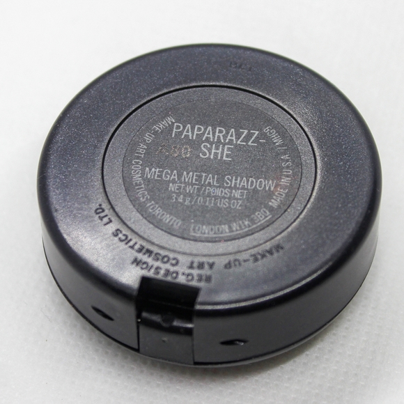Mac cosmetics bnib Paparazz-Shee mega metal eye shadow. New box - Picture 4 of 4